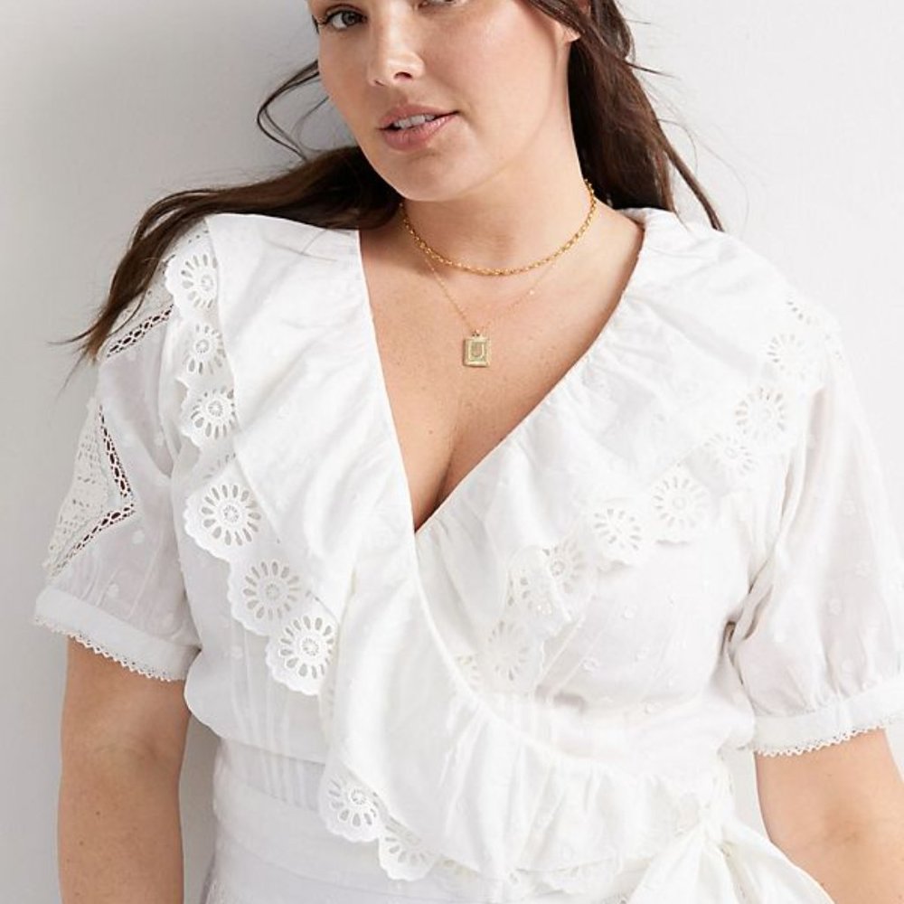 Size M Anthropologie Forever That Girl Lacy Ruffled Wrap Blouse Style N - Picture 7 of 9